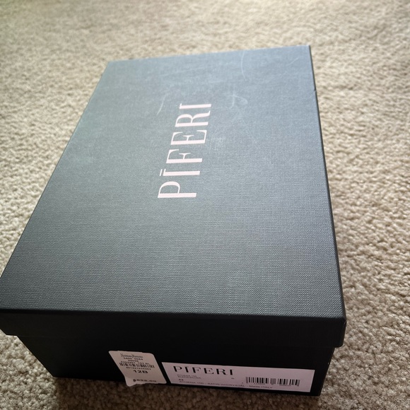 Piferi Athena 100 in Black Satin - Picture 10 of 11